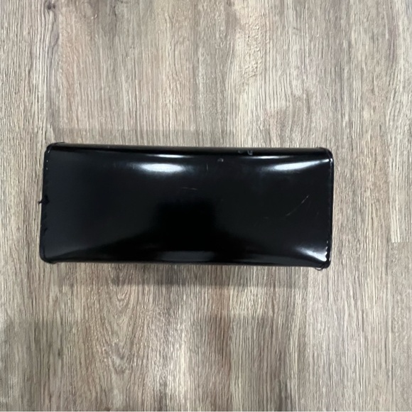 {preloved} Marc by Marc Jacobs Black Sunglasses Case - Picture 3 of 5